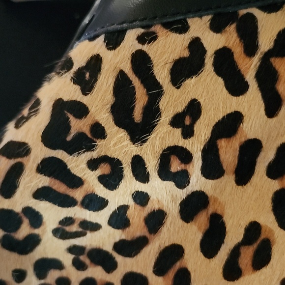 Adrienne Vittadini Leopard Print Heeled Booties - Picture 14 of 15